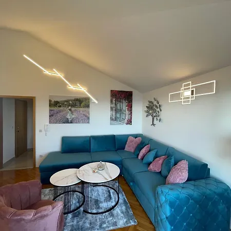 Dalmatino * Makarska